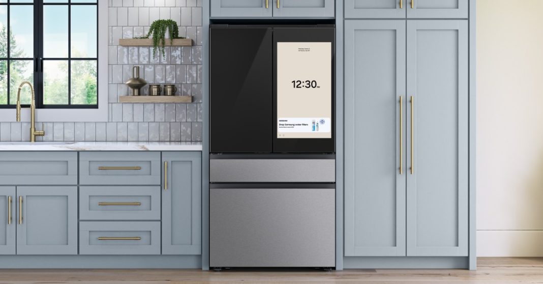 Check out what ads on your $2,000 Samsung smart fridge will look like. Check out what ads on your $2,000 Samsung smart fridge will look like.