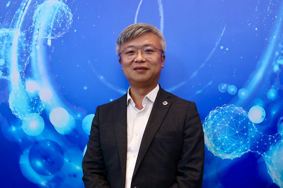 Anthropic’s ‘anti-China’ stance triggers exit of star AI researcher Anthropic’s ‘anti-China’ stance triggers exit of star AI researcher