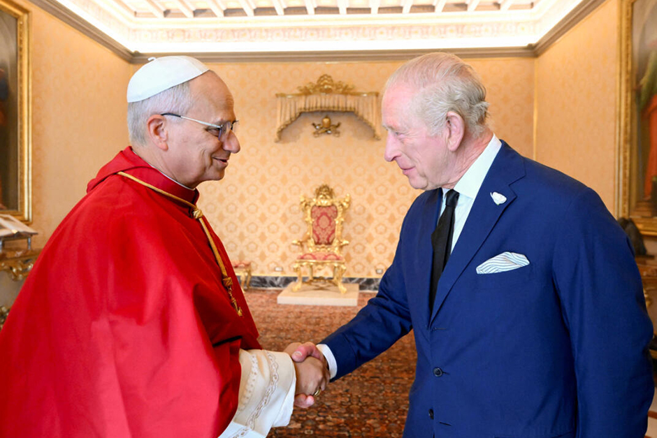 King Charles and Pope Leo Pray Together at Sistine Chapel, Making History