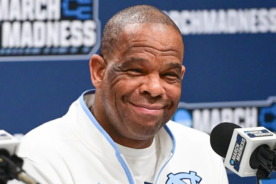 Light moments with a deeper meaning: How a Ben & Jerry’s joke by Hubert Davis showed UNC’s evolving chemistry Light moments with a deeper meaning: How a Ben & Jerry’s joke by Hubert Davis showed UNC’s evolving chemistry