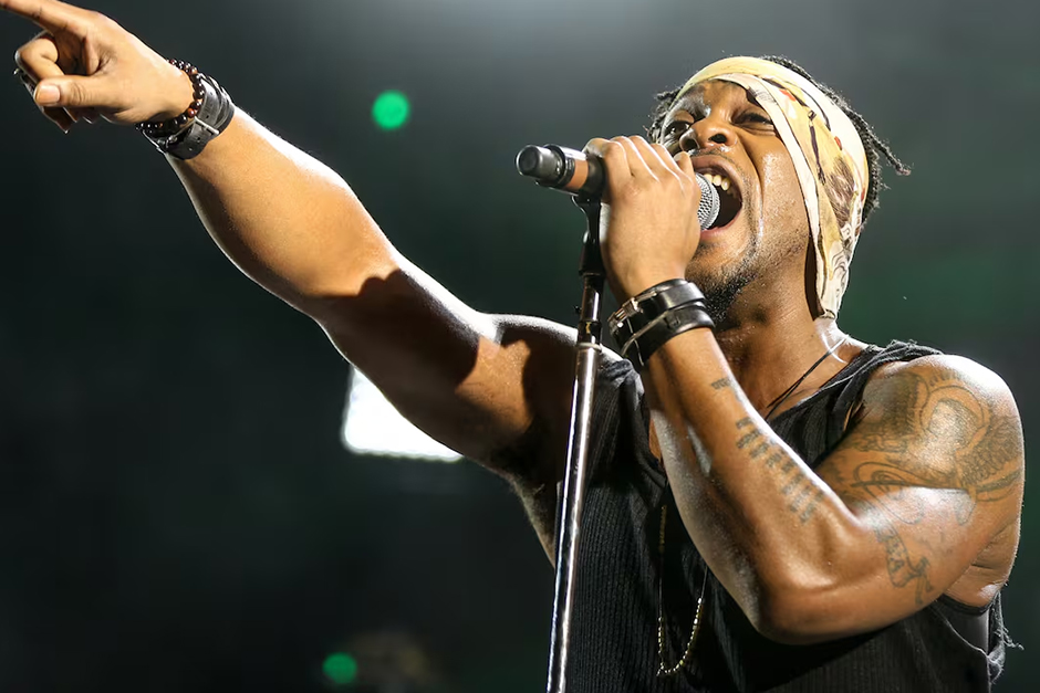 D’Angelo, Grammy-award winning R&B singer, dies aged 51