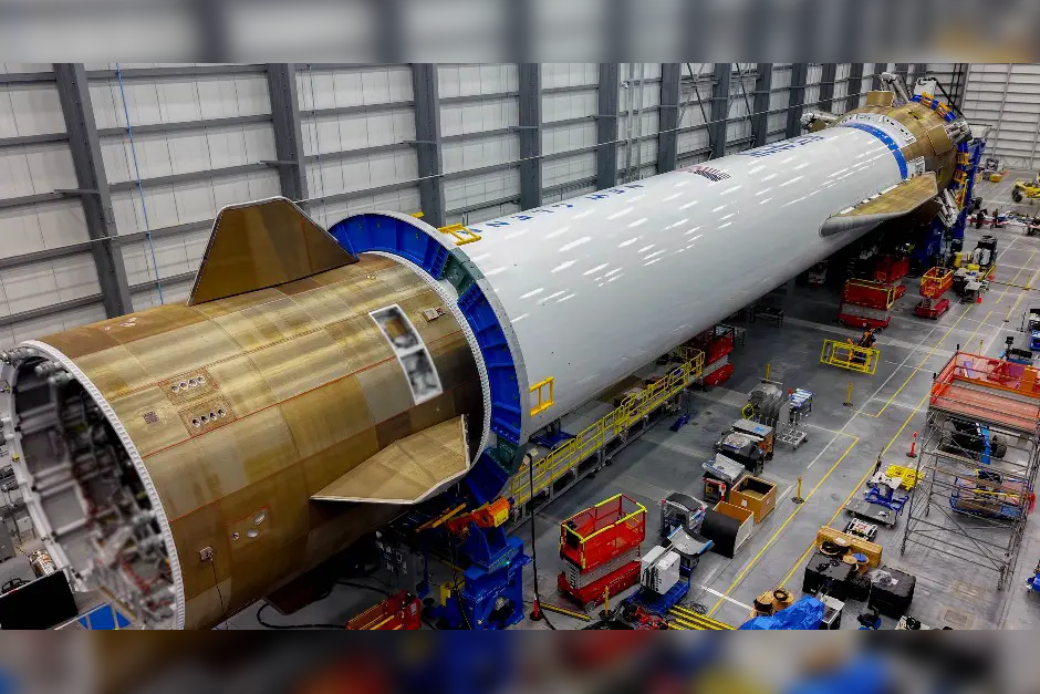 The second New Glenn rolls to the launch pad—and they expect to recover this one The second New Glenn rolls to the launch pad—and they expect to recover this one