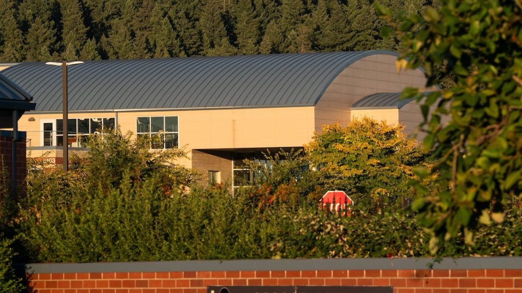 Federal judge rules Trump can't ever send National Guard to Portland. Federal judge rules Trump can't ever send National Guard to Portland.