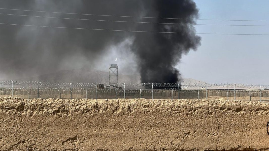 Pakistan and Afghanistan exchange fire as peace talks begin in Istanbul Pakistan and Afghanistan exchange fire as peace talks begin in Istanbul