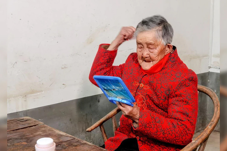 Want to know the secret to a long, healthy life? A 124-year-old Chinese woman says it’s rice, vegetable soup,