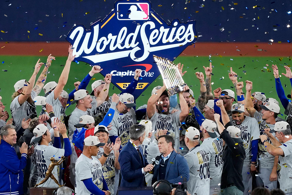 Dodgers take down Blue Jays for back-to-back World Series wins