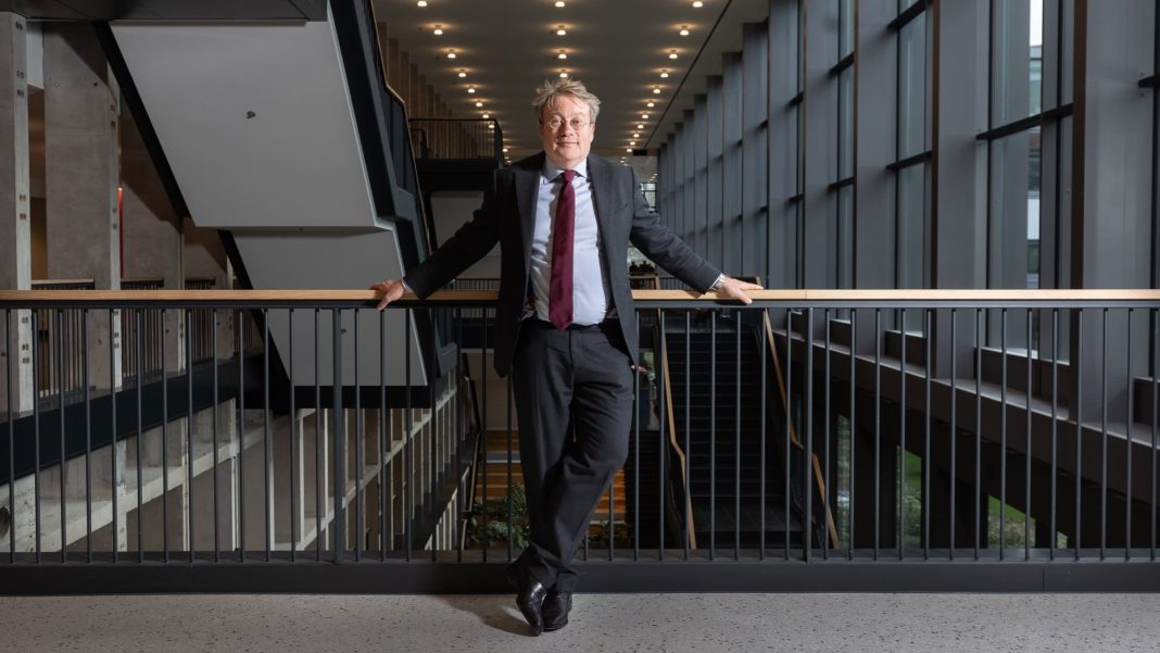 A top policymaker warns that a run on stablecoins could make the ECB rethink interest rates.