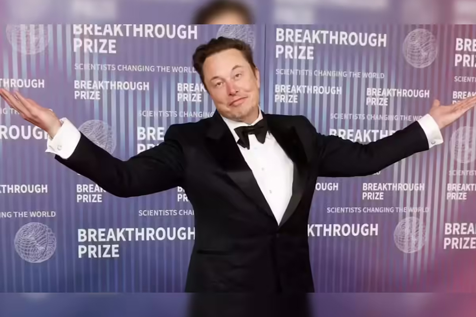 Elon Musk just landed a mind-boggling $1 trillion pay package, keeping him at Tesla for a decade Elon Musk just landed a mind-boggling $1 trillion pay package, keeping him at Tesla for a decade