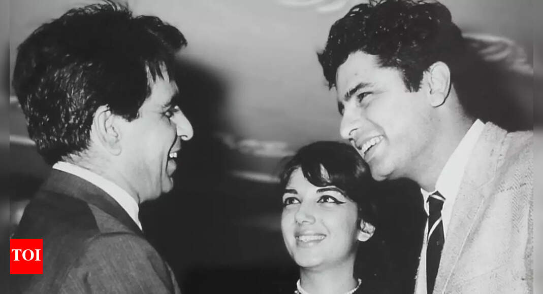 Saira Banu pens note for close friend Zarine Khan as as she passes away: 'What I admired was her quiet strength in holding her marriage together' Saira Banu pens note for close friend Zarine Khan as as she passes away: 'What I admired was her quiet strength in holding her marriage together'