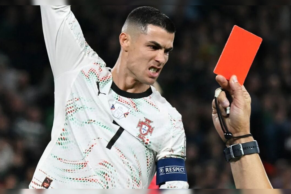 Cristiano Ronaldo shown first red card for Portugal in 22 years Cristiano Ronaldo shown first red card for Portugal in 22 years