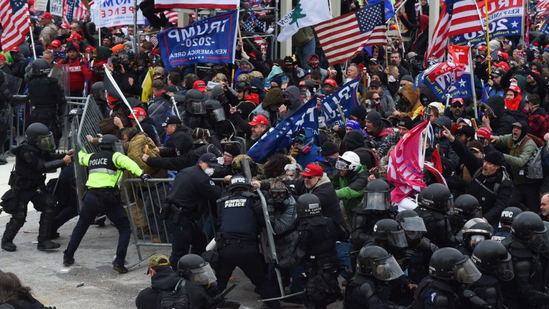 Judge sentences ex-Jan. 6 defendant for a fake threat near Obama's home.