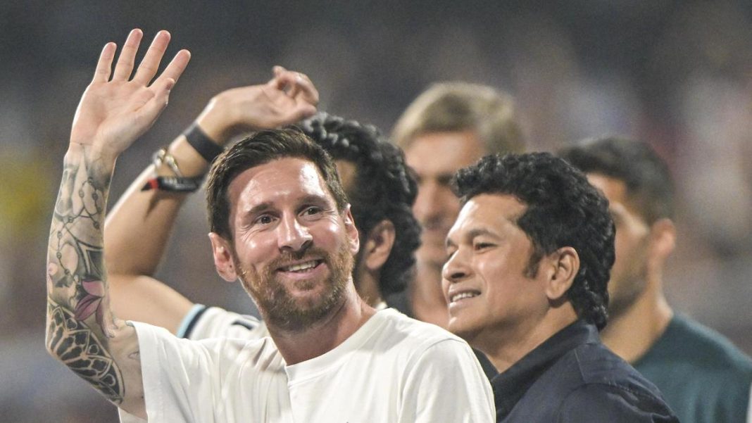 Messi, Tendulkar come together as Wankhede adds another glorious chapter Messi, Tendulkar come together as Wankhede adds another glorious chapter