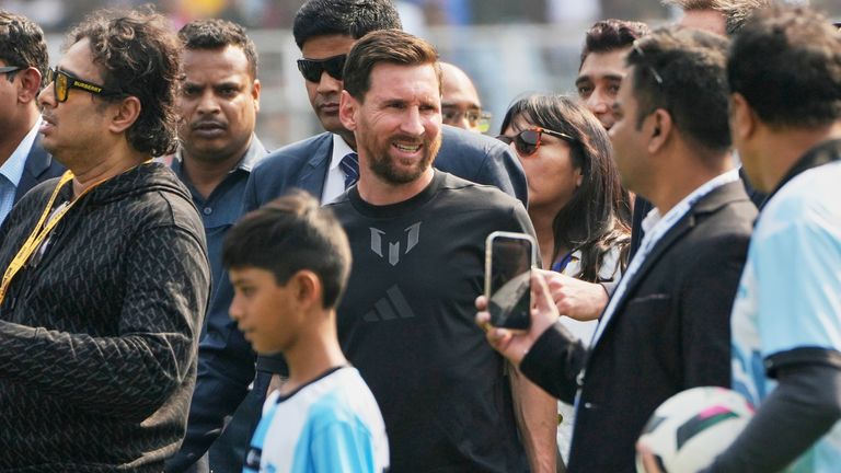 Messi India Tour | Kolkata Court Remands Organiser Satadru Dutta To 2 Weeks Police Custody After Salt Lake Stadium Chaos Messi India Tour | Kolkata Court Remands Organiser Satadru Dutta To 2 Weeks Police Custody After Salt Lake Stadium Chaos