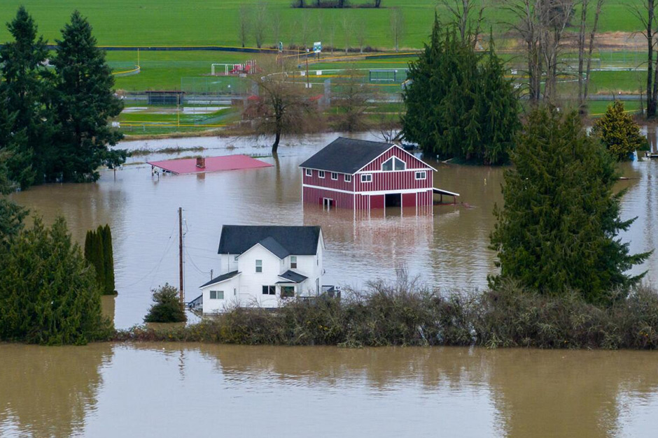Historic flooding: Roads closing, people evacuating. Historic flooding: Roads closing, people evacuating.