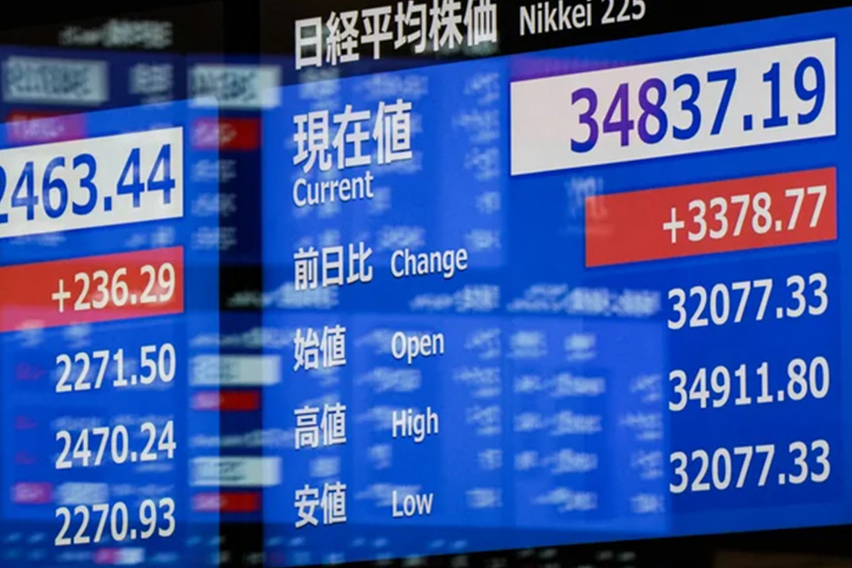 Japanese Stocks Soar, Bonds Are Snapped Up: Market Update