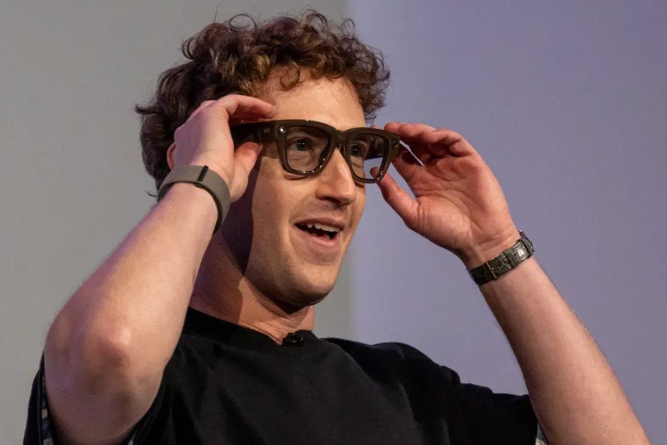 Zuckerberg is making big cuts to Meta’s metaverse efforts. Zuckerberg is making big cuts to Meta’s metaverse efforts.