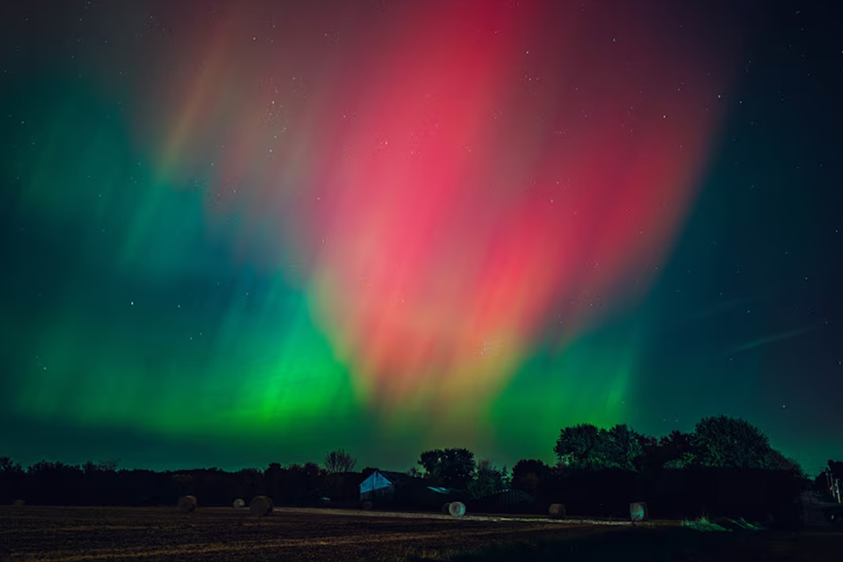 You might see dazzling northern lights on Christmas Eve in these states.