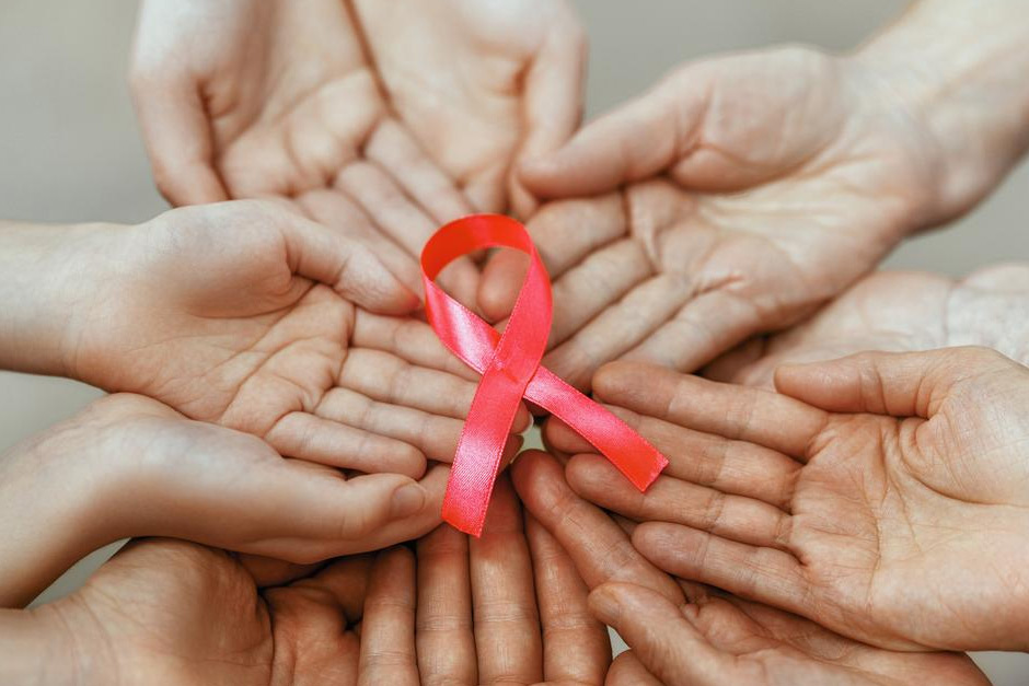 Ending the HIV/AIDS epidemic by 2030 : India’s next big public health opportunity Ending the HIV/AIDS epidemic by 2030 : India’s next big public health opportunity