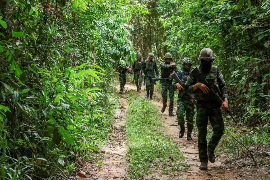 Cambodia clash: 4 Thai soldiers killed; Bangkok rejects Trump truce claim Cambodia clash: 4 Thai soldiers killed; Bangkok rejects Trump truce claim