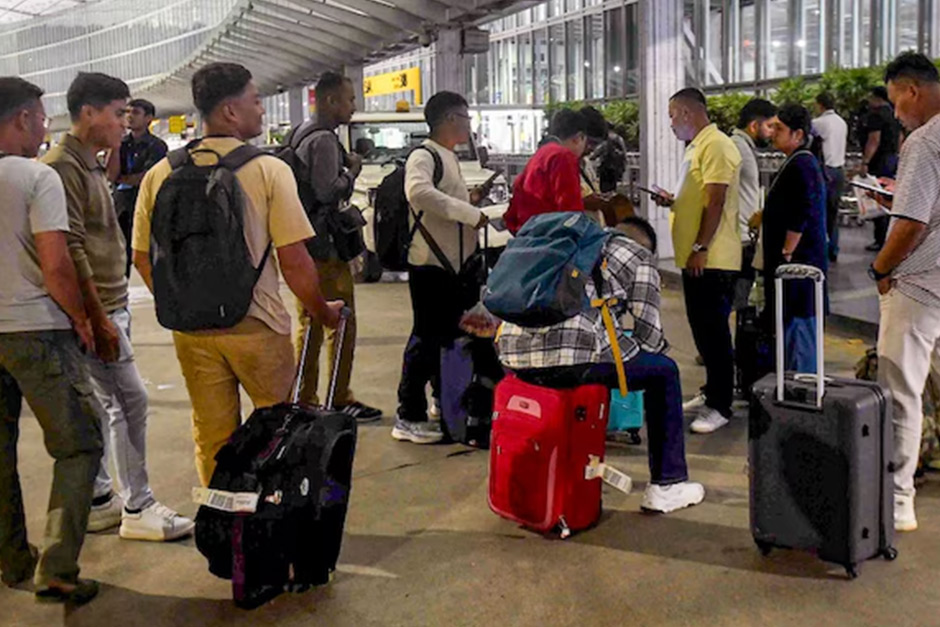 H-1B workers stuck in India as consulates abruptly cancel US visa renewal appointments