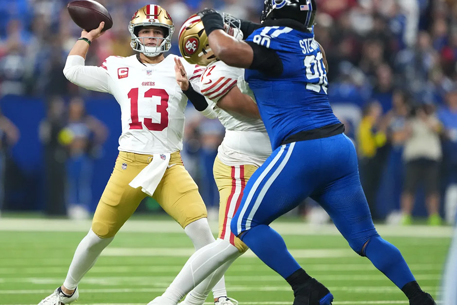 49ers Light Up Colts 48-27 in Decisive Monday Night Clash