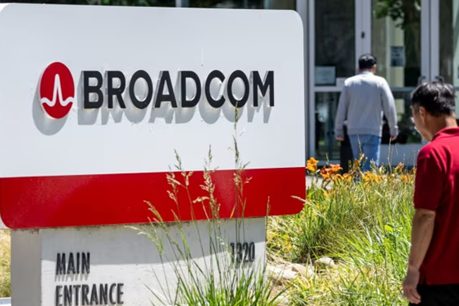 Broadcom’s Slide Drags the Nasdaq Down Broadcom’s Slide Drags the Nasdaq Down