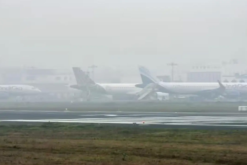 Havoc at IGI: 228 flights cancelled, 800 delayed Havoc at IGI: 228 flights cancelled, 800 delayed