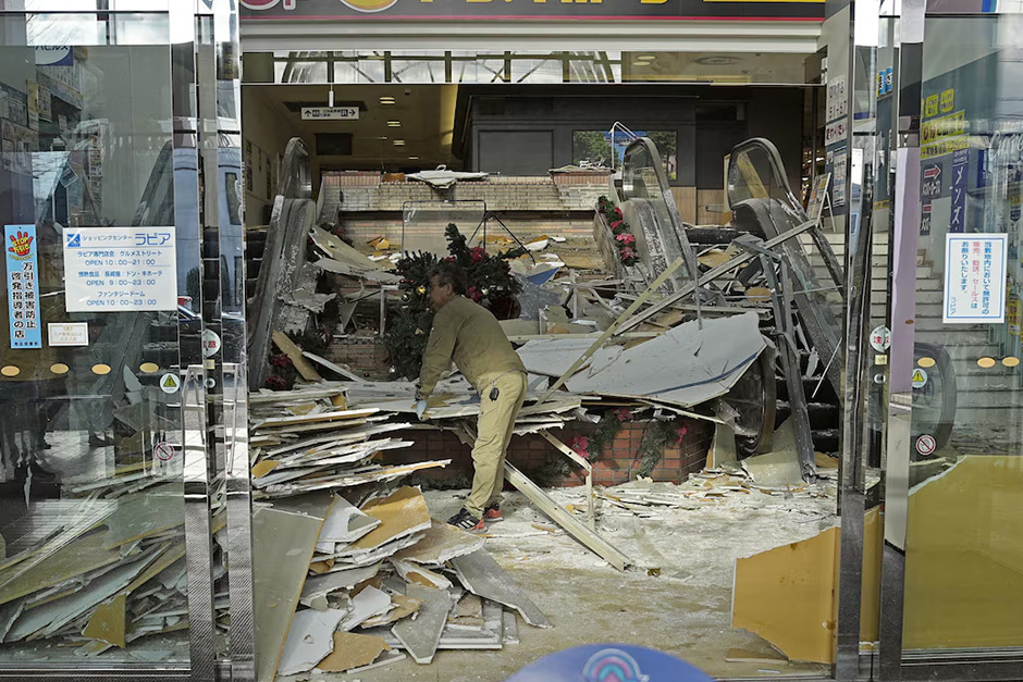 Japan earthquake: 23 injured after magnitude 7.5 quake; tsunami warning lifted – what we know so far Japan earthquake: 23 injured after magnitude 7.5 quake; tsunami warning lifted – what we know so far