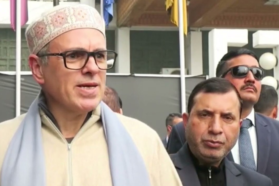 CM Omar links Nitish Kumar’s Hijab act to Mehbooba Mufti’s ‘Burqa’ incident CM Omar links Nitish Kumar’s Hijab act to Mehbooba Mufti’s ‘Burqa’ incident