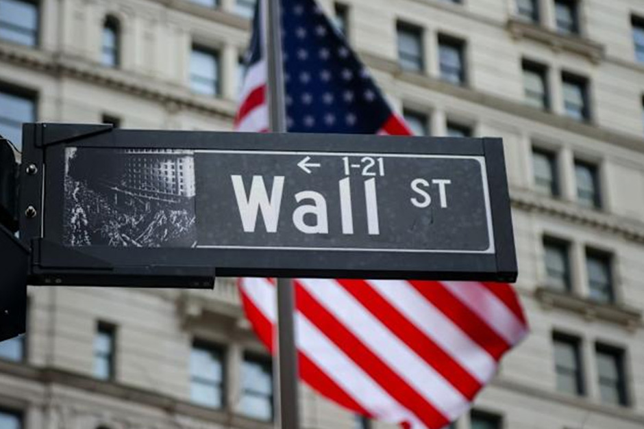 The S&P 500 just reached a new record, and Wall Street’s having a great week!