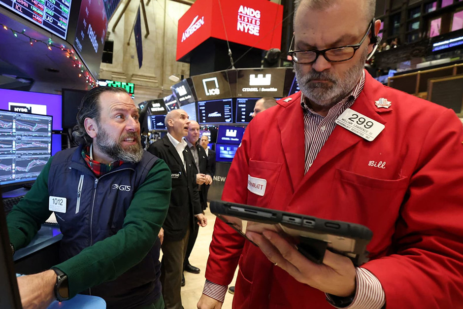 S&P 500 hits new highs, flight cancellations, the restaurant industry’s value push and more in Morning Squawk S&P 500 hits new highs, flight cancellations, the restaurant industry’s value push and more in Morning Squawk