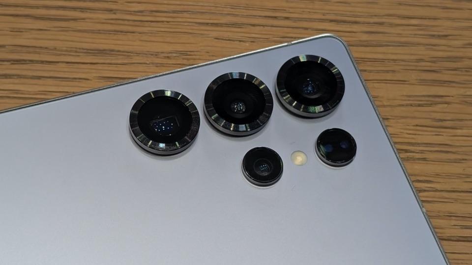 Samsung Galaxy S26 Ultra: Launch Date, Pre-Order Deals, and Early Reviews