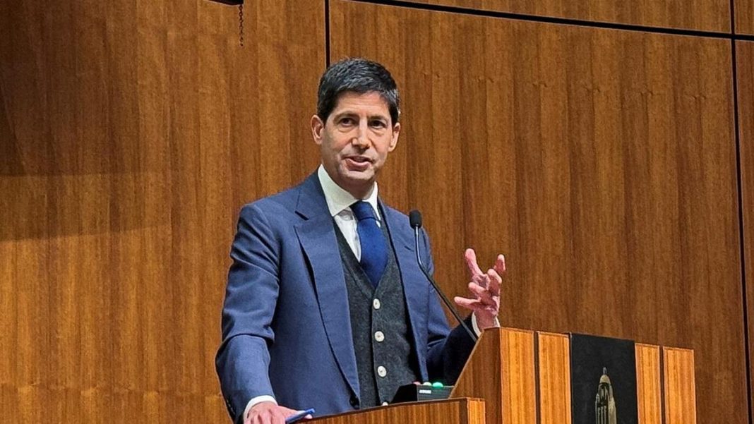 Trump names former Federal Reserve Governor Warsh as the next Fed chair, replacing Powell Trump names former Federal Reserve Governor Warsh as the next Fed chair, replacing Powell