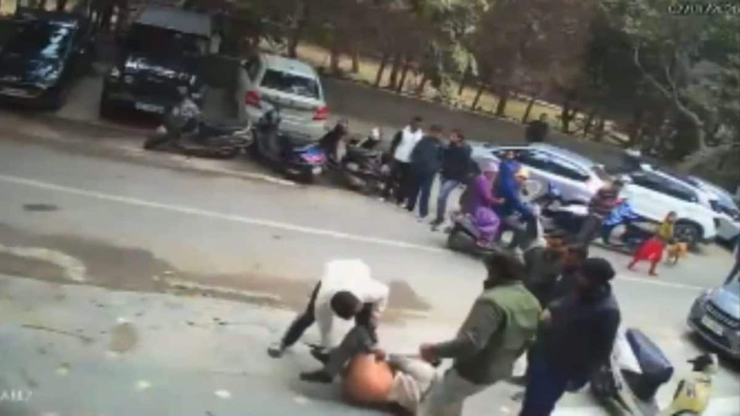Gym Owner Thrashed, Wife Molested, Son Stripped In Delhi's Laxmi Nagar; Attack Caught On Camera