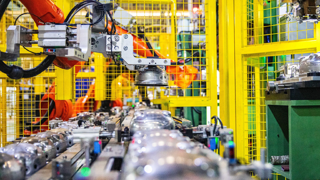 China's industrial enterprises post modest profit growth in 2025 China's industrial enterprises post modest profit growth in 2025