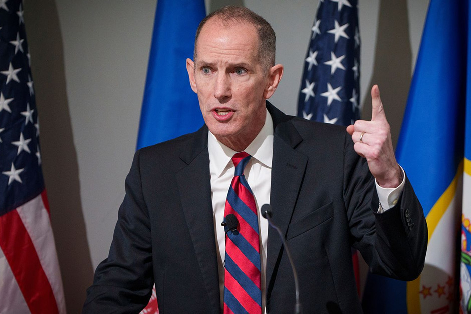 Republican pulls out of governor race, accusing GOP of ‘retribution’ on Minnesota.