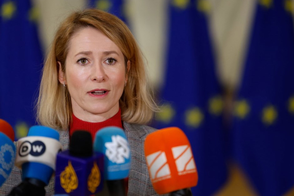 The EU is sanctioning 15 Iranian officials, including top Revolutionary Guard leaders, for their brutal crackdown.