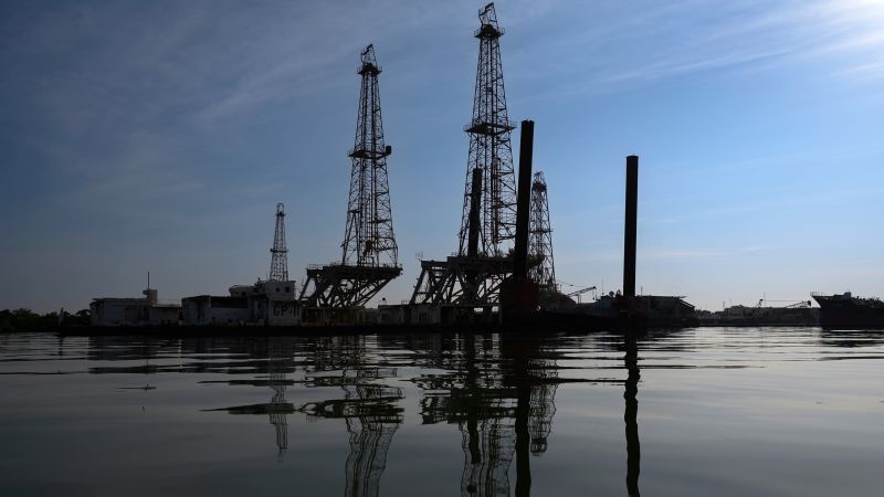 Trump says US is taking control of Venezuela’s oil reserves. Here’s what it means Trump says US is taking control of Venezuela’s oil reserves. Here’s what it means