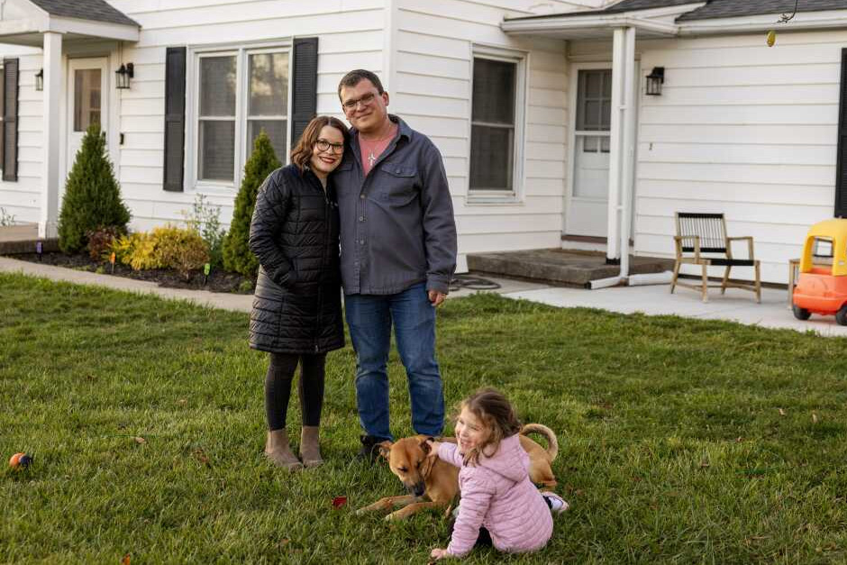 Canadians Stay Put: Why Shrinking Backyards Are Now a Bigger Deal