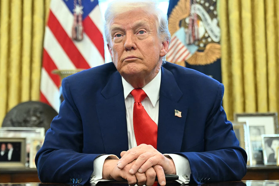 Trump orders Chinese-controlled firm to cancel chip deal over security risks. Trump orders Chinese-controlled firm to cancel chip deal over security risks.