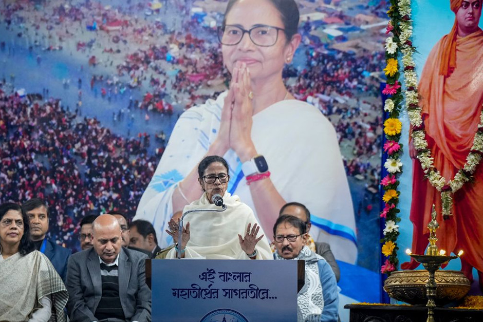 Mamata Banerjee’s protest rally today after dramatic showdown with ED, ‘naughty HM’ jab over I-PAC raid Mamata Banerjee’s protest rally today after dramatic showdown with ED, ‘naughty HM’ jab over I-PAC raid