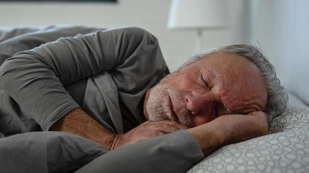 Your bedroom temperature could be seriously hurting your heart, a new study warns.