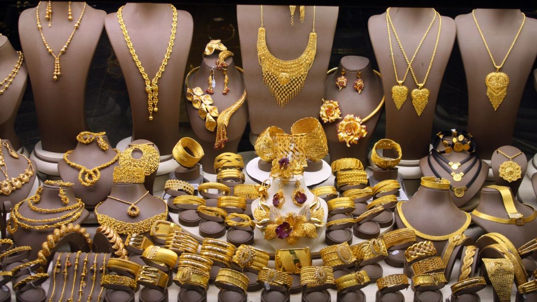 Gold Today Rate, February 12: Check 18, 22 and 24 carat gold prices Chennai, Mumbai, Delhi, Kolkata and other cities