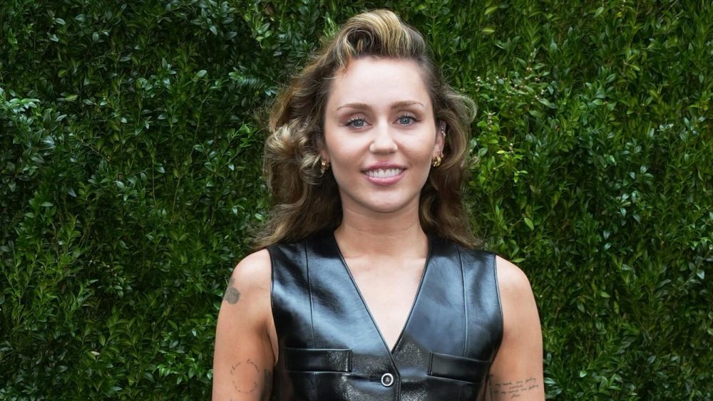 Miley Cyrus is back for the Hannah Montana 20th Anniversary Special, arriving on Disney+ this March!