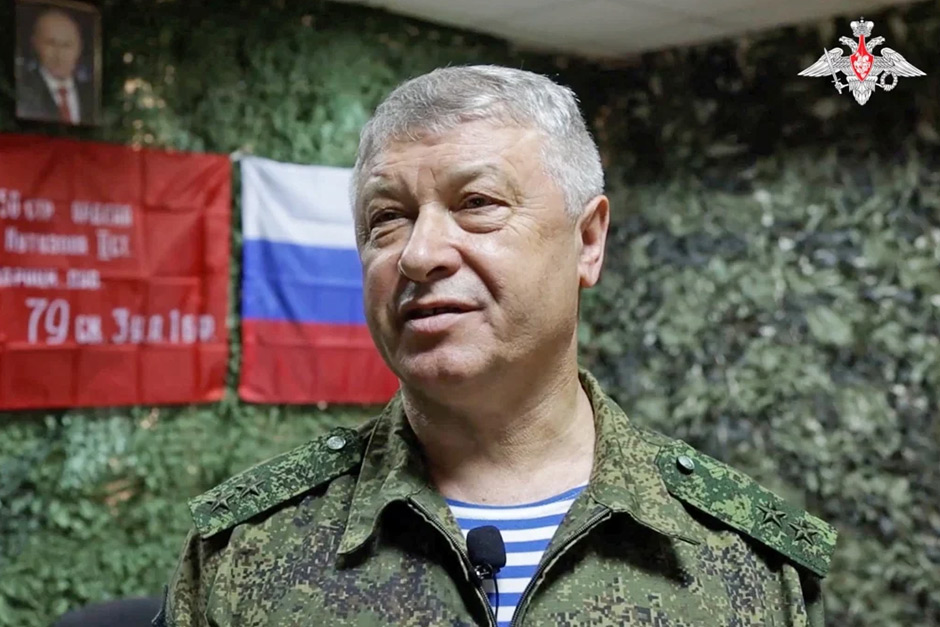 Senior Russian intelligence chief Vladimir Alekseyev shot in Moscow apartment block