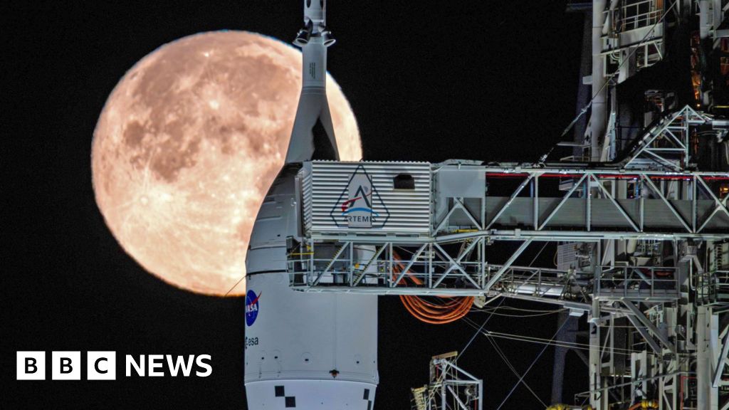 Nasa looks to send humans around the Moon again in early March.