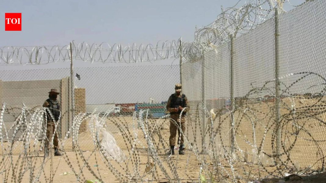 Afghanistan Pakistan Border Clashes: Pakistani airstrikes in Afghanistan: 15 outposts captured, 40 soldiers killed as Taliban launches major offensive