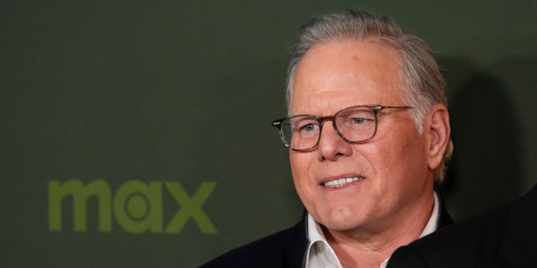 An activist investor wants Warner to ditch the Netflix deal.