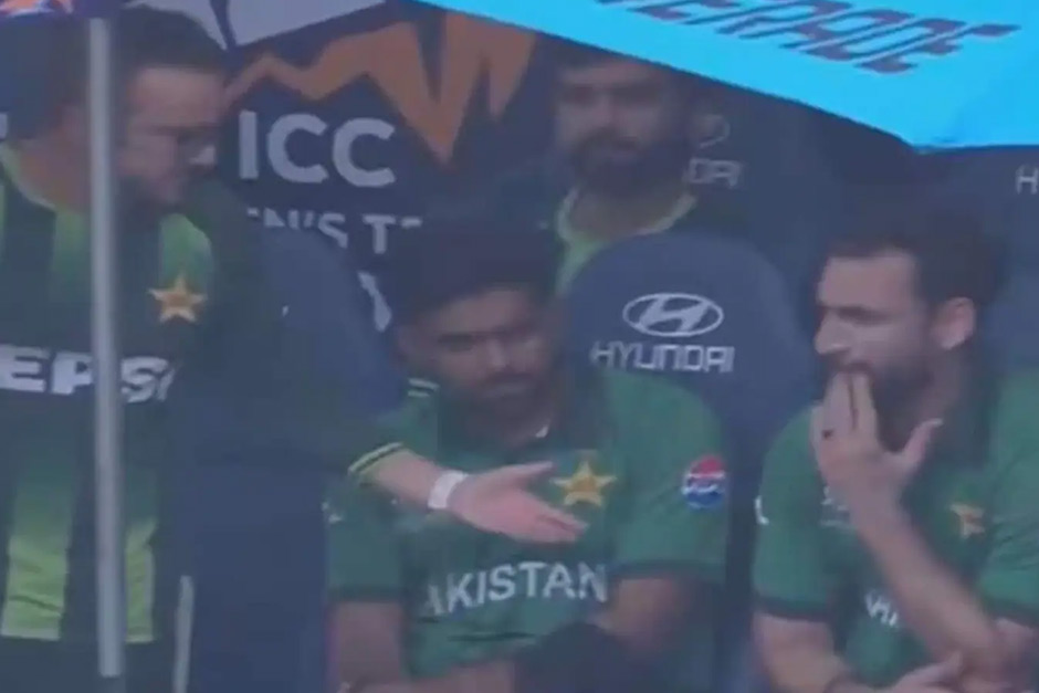 Pakistan Coach Mike Hesson Finally Breaks Silence Pakistan Coach Mike Hesson Finally Breaks Silence