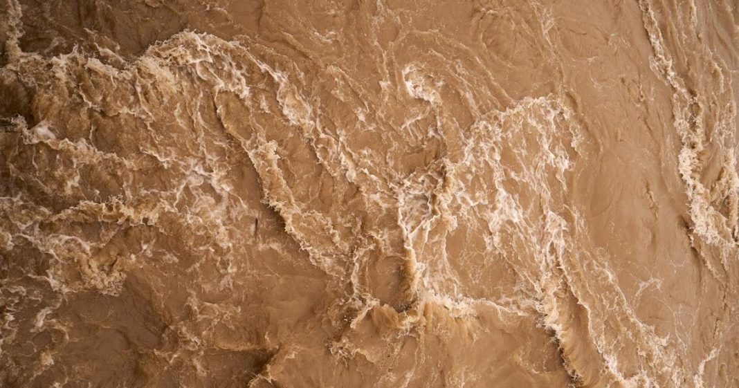 Evacuation warnings issued for Maui County due to flooding from Kona Low storm.